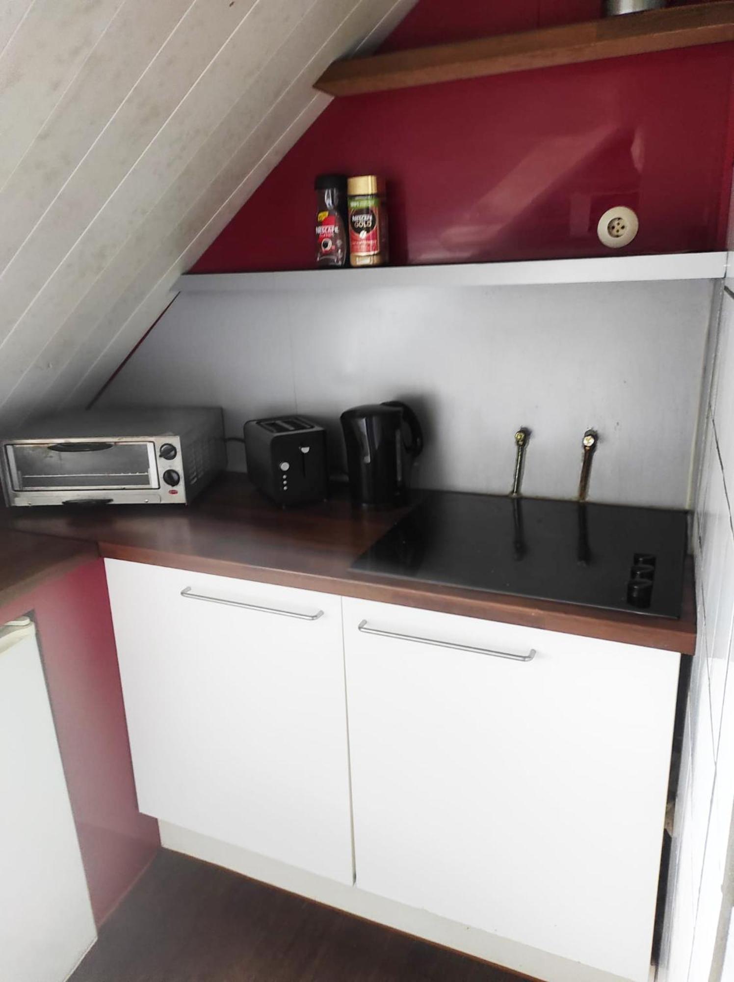 אוברהאוזן Moderne Studio Apartments Und 120Qm Wohnungen In Oberhausen, Ideal Fuer Geschaeftsreisende Und Monteure מראה חיצוני תמונה