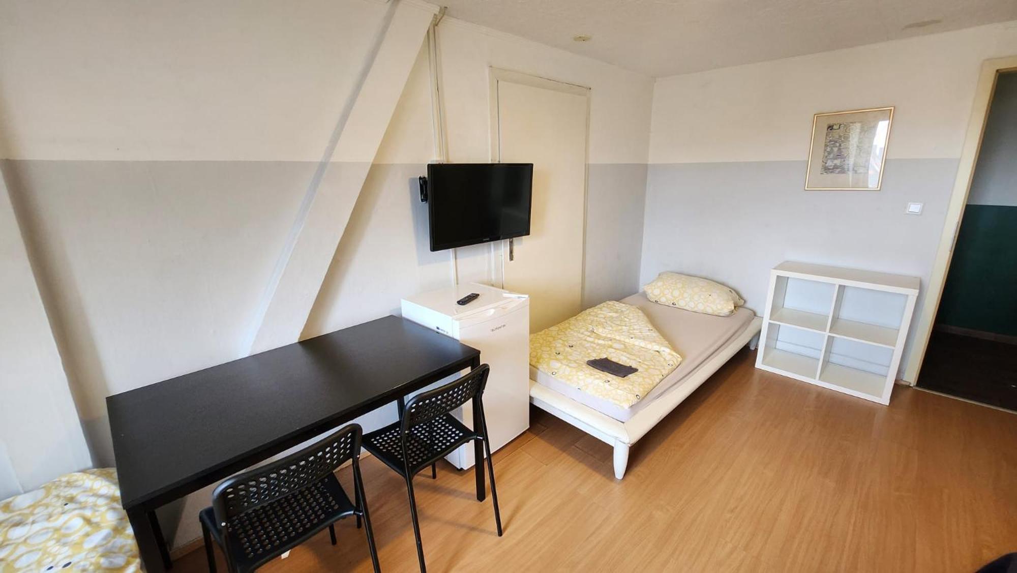 אוברהאוזן Moderne Studio Apartments Und 120Qm Wohnungen In Oberhausen, Ideal Fuer Geschaeftsreisende Und Monteure מראה חיצוני תמונה