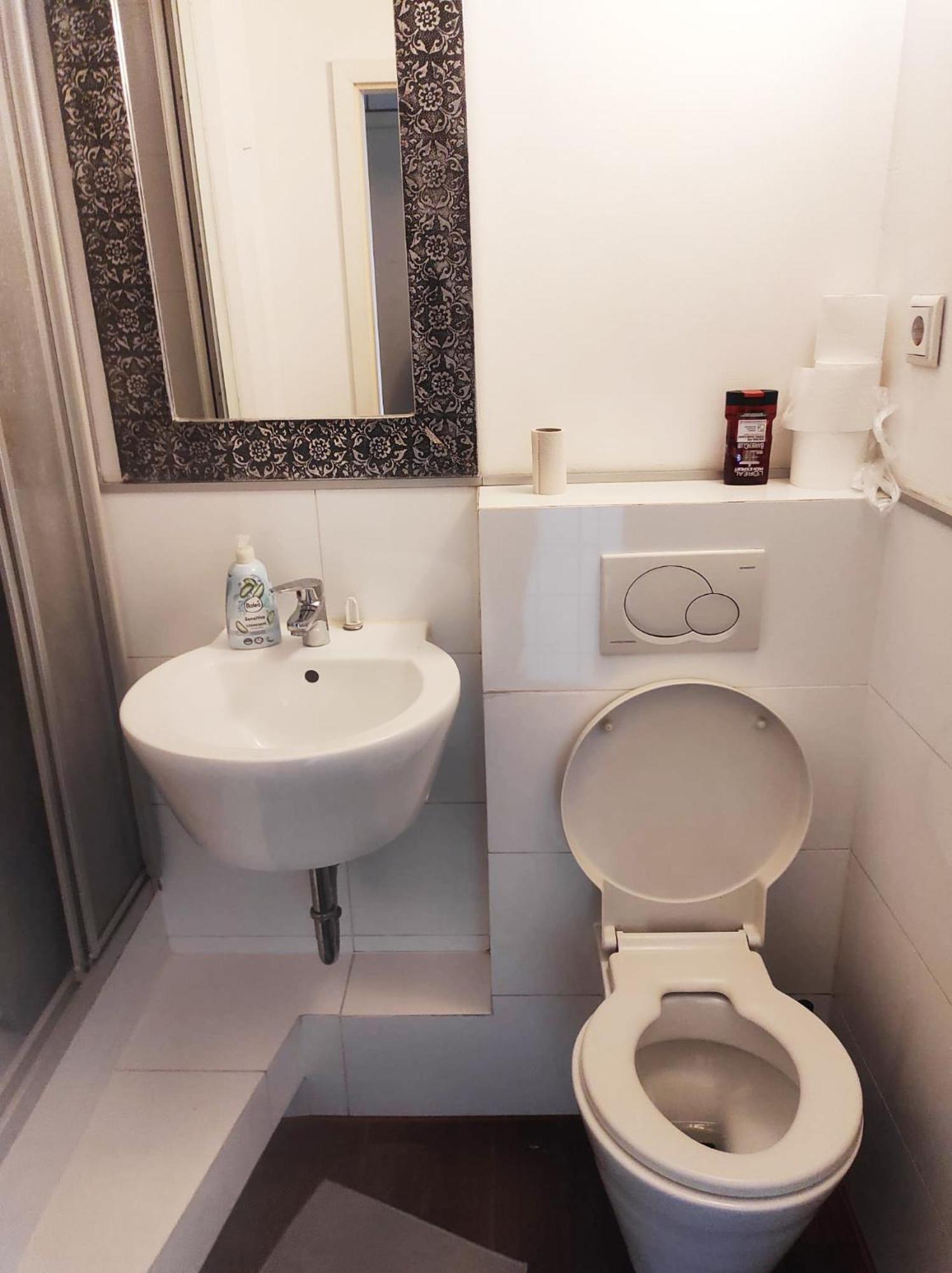 אוברהאוזן Moderne Studio Apartments Und 120Qm Wohnungen In Oberhausen, Ideal Fuer Geschaeftsreisende Und Monteure מראה חיצוני תמונה
