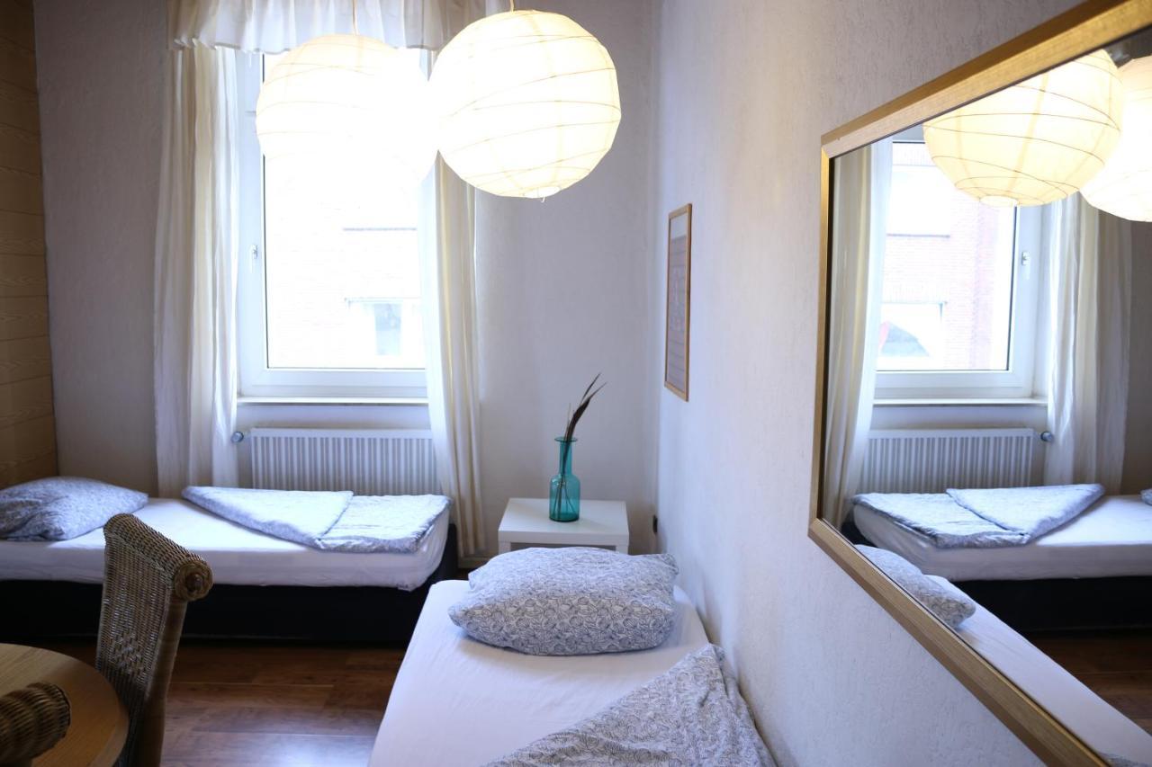 אוברהאוזן Moderne Studio Apartments Und 120Qm Wohnungen In Oberhausen, Ideal Fuer Geschaeftsreisende Und Monteure מראה חיצוני תמונה
