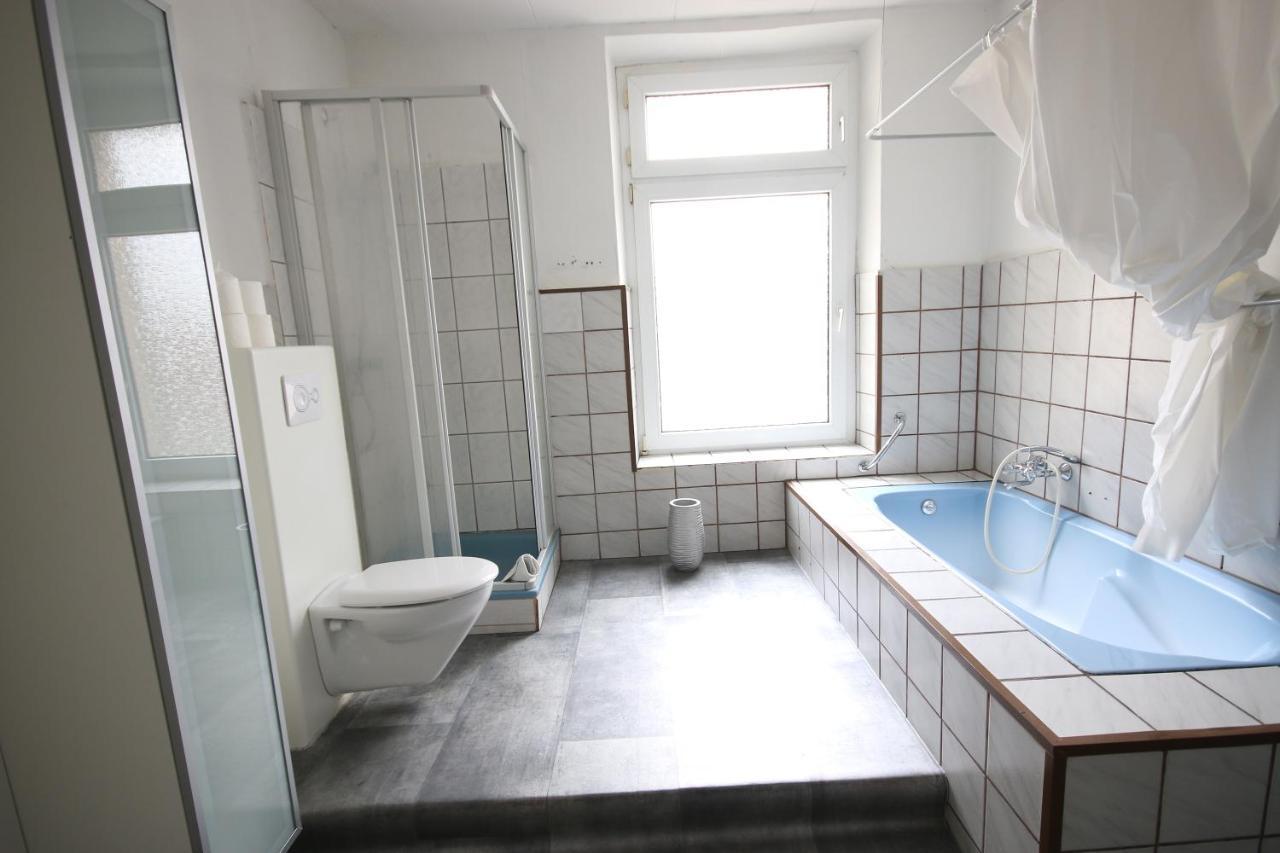 אוברהאוזן Moderne Studio Apartments Und 120Qm Wohnungen In Oberhausen, Ideal Fuer Geschaeftsreisende Und Monteure מראה חיצוני תמונה