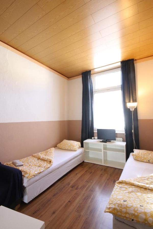 אוברהאוזן Moderne Studio Apartments Und 120Qm Wohnungen In Oberhausen, Ideal Fuer Geschaeftsreisende Und Monteure מראה חיצוני תמונה