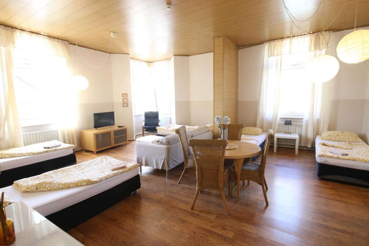 אוברהאוזן Moderne Studio Apartments Und 120Qm Wohnungen In Oberhausen, Ideal Fuer Geschaeftsreisende Und Monteure מראה חיצוני תמונה