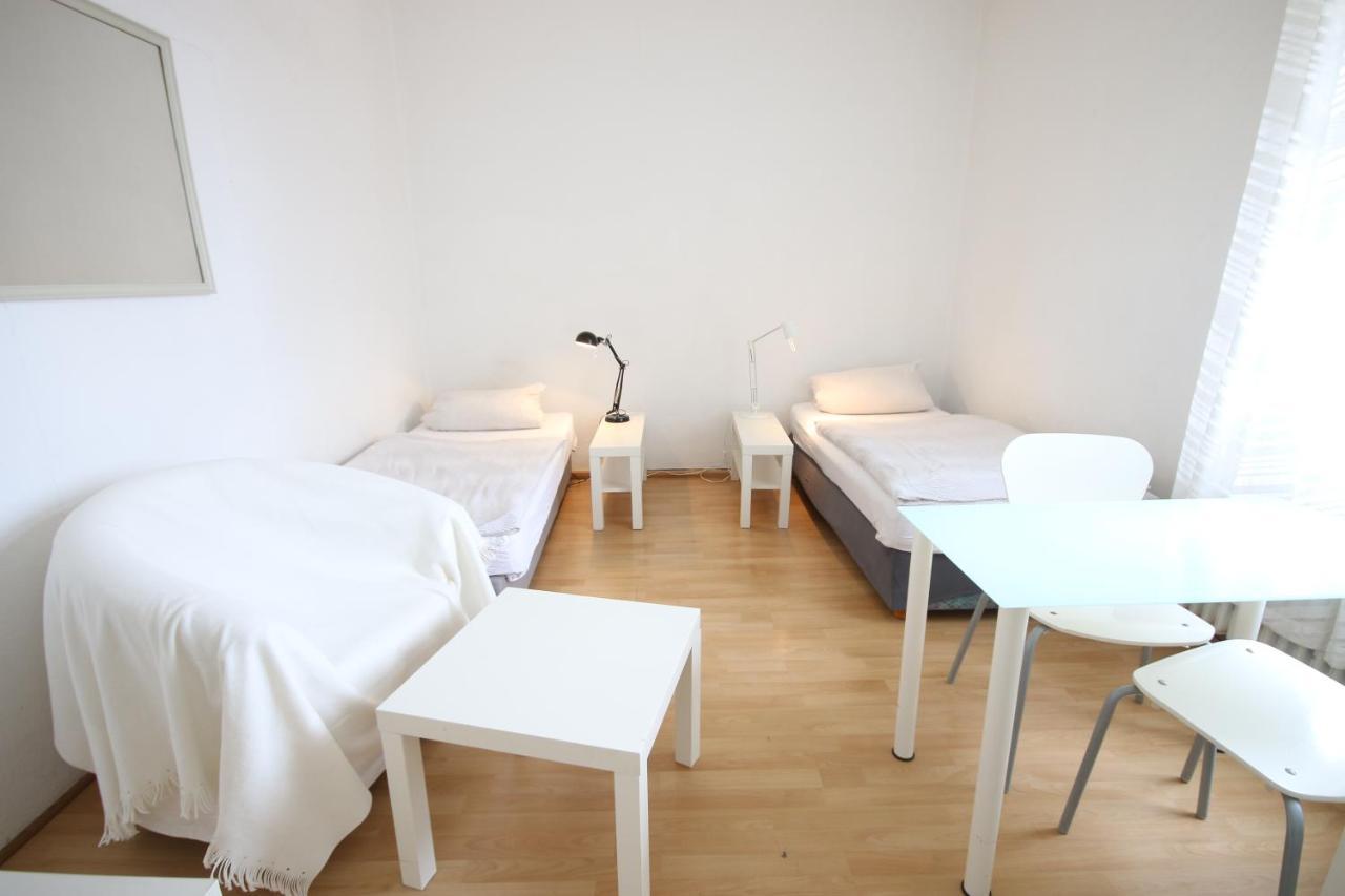 אוברהאוזן Moderne Studio Apartments Und 120Qm Wohnungen In Oberhausen, Ideal Fuer Geschaeftsreisende Und Monteure מראה חיצוני תמונה