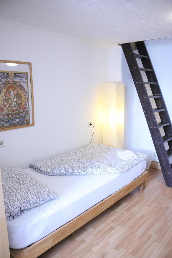 אוברהאוזן Moderne Studio Apartments Und 120Qm Wohnungen In Oberhausen, Ideal Fuer Geschaeftsreisende Und Monteure מראה חיצוני תמונה